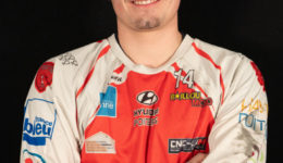 Tom Sauvage
