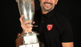 Yann Compain trophée